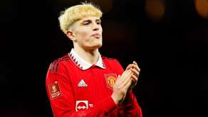 garnacho manchester united applaudit