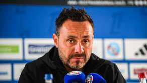 Roberto De Zerbi en conférence de presse après la défaite de l'OM à Strasbourg