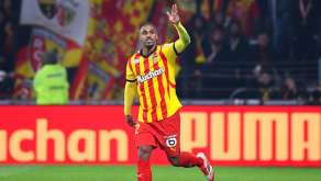 Wesley Saïd célébrant un but avec le RC Lens.