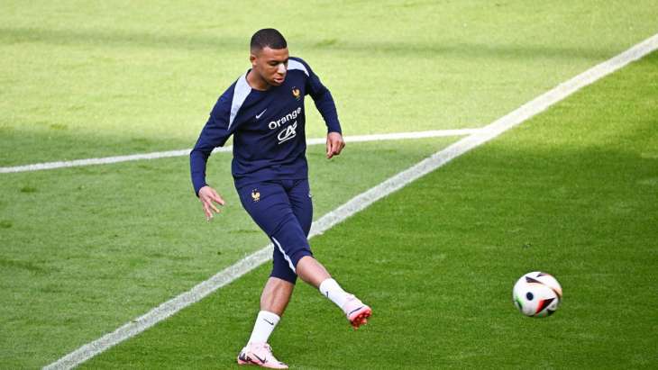 kylian masque