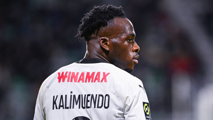 Arnaud Kalimuendo avec rennes
