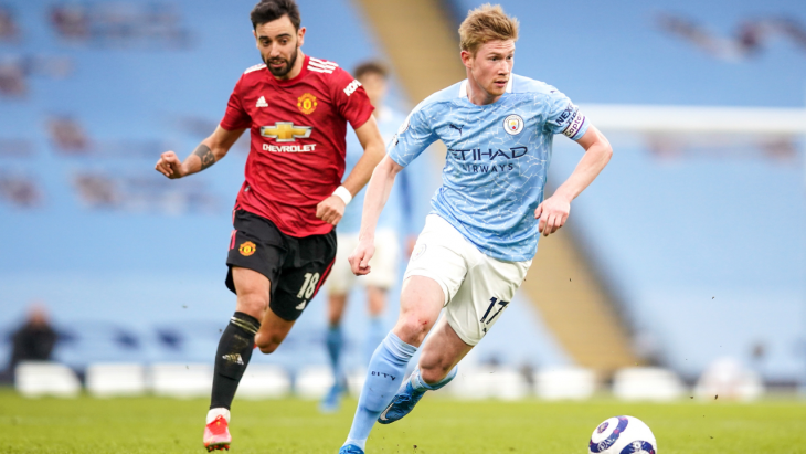 Bruno Fernandes avec Kevin De Bruyne
