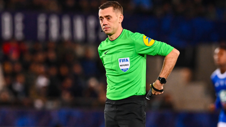 Clément Turpin lors d'un match