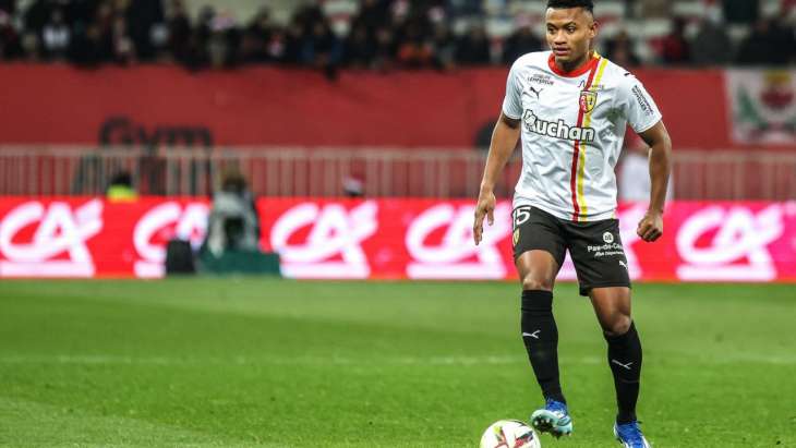 Cortés-Lens-mercato-2024-jpg