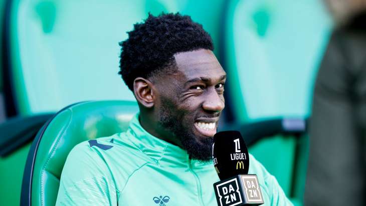 Dylan BATUBINSIKA avec l'ASSE