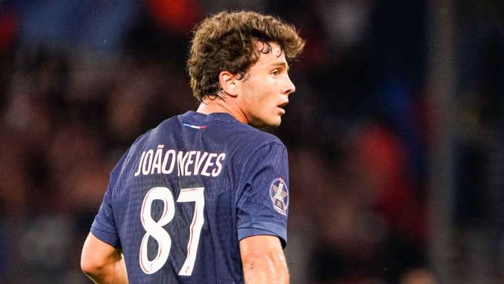 J.Neves, numéro 87 dans le dos (PSG)