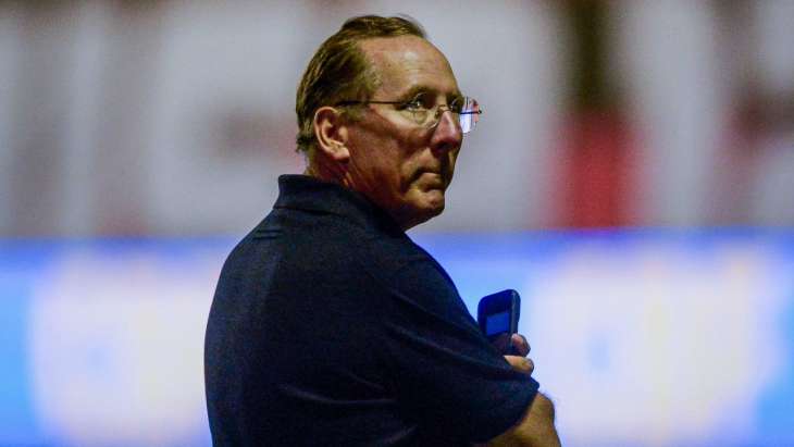John Textor (OL) ne lâche pas son téléphone