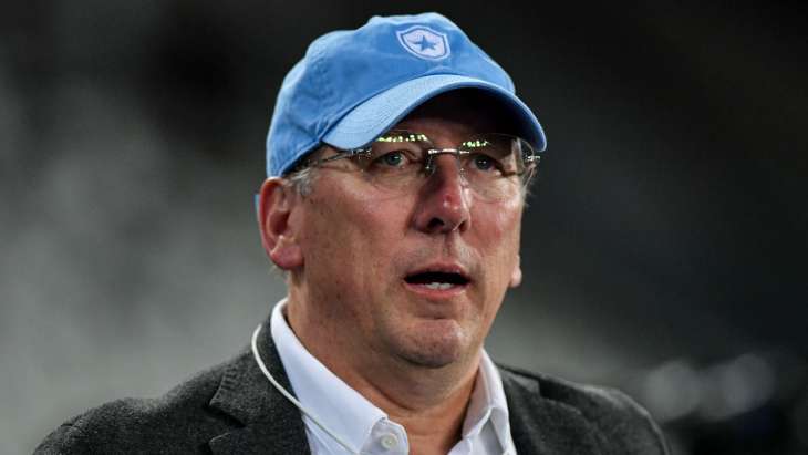 John-Textor-casquette-bleue