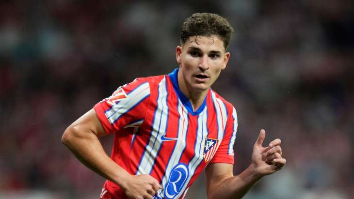 Julian Alvarez débute avec l'Atlético