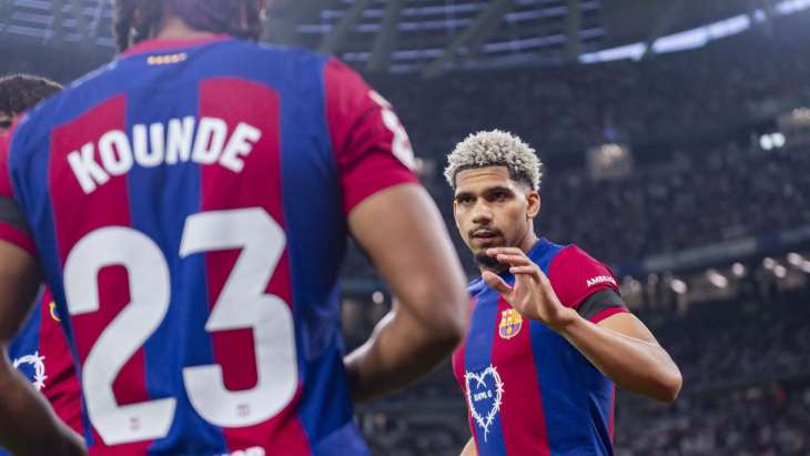 Kounde-PSG-2025