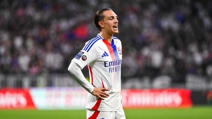 MAXENCE CAQUERET (OL) ASTON VILLA