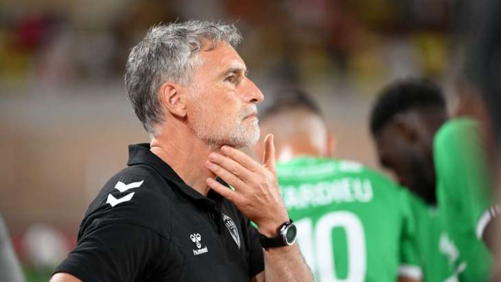 Olivier Dall'Oglio sceptique après le début de saison de l'ASSE