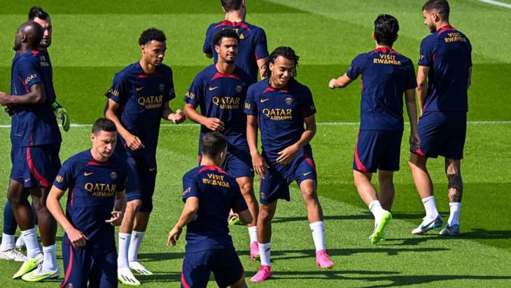 PSG-Ekitike-2024-prêt-francfort-jpg