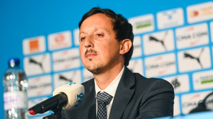 Pablo Longoria en conférence de presse avec Marseille