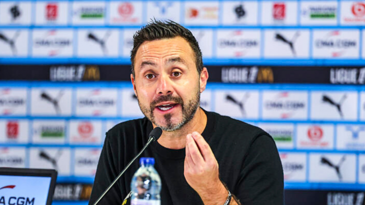 Roberto De Zerbi se justifie en conférence de presse avec l'OM