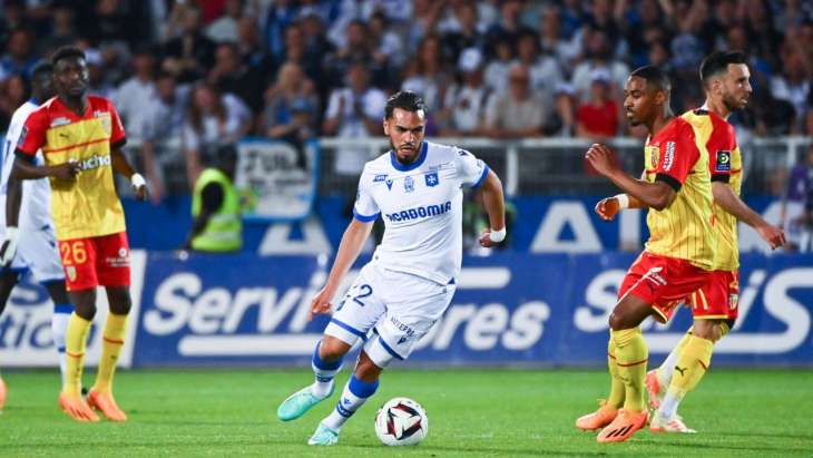 Sakhi-Auxerre-mercato-2024-jpg