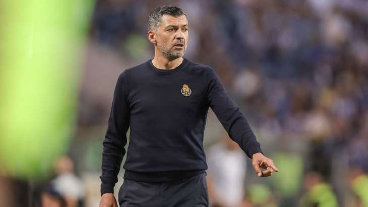 Sergio Conceiçao sur le banc de Porto