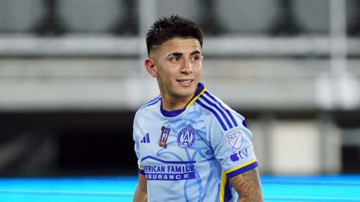 Thiago Almada se rapproche d'Eagle Group