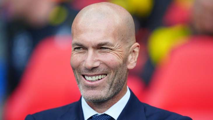 Zinedine Zidane tout sourire à Wembley