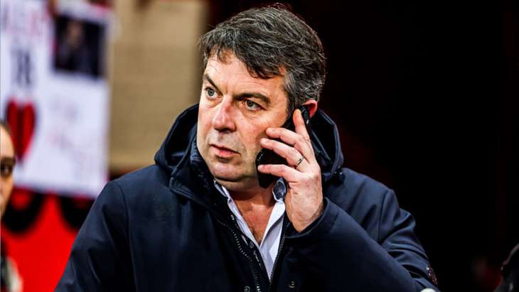 Arnaud Pouille, le directeur général du Stade Rennais, ici au téléphone.