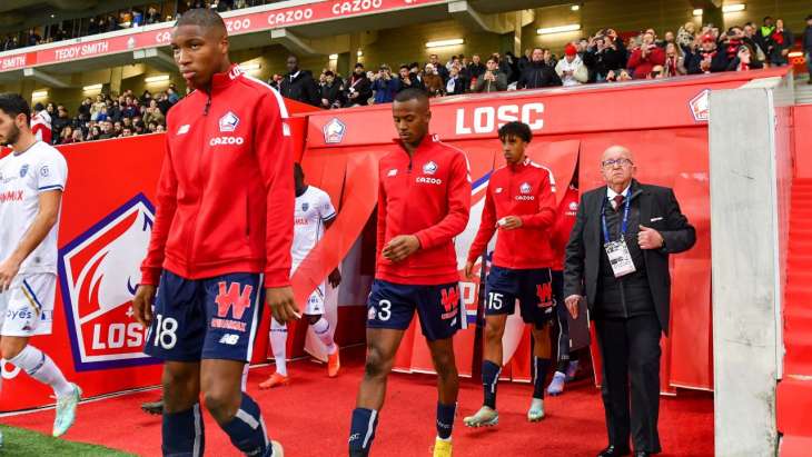 diakite et djalo à l'entrée des joueurs