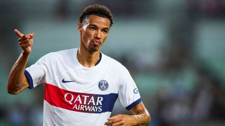 Ekitike PSG Osaka