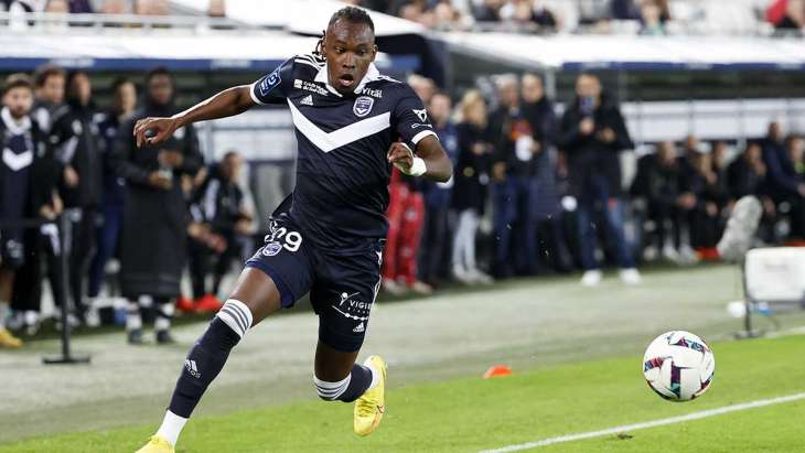 Alberth Elis Bordeaux déborde