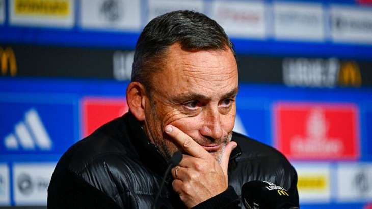 Franck Haise l'entraîneur de l'OGC Nice en conférence de presse.