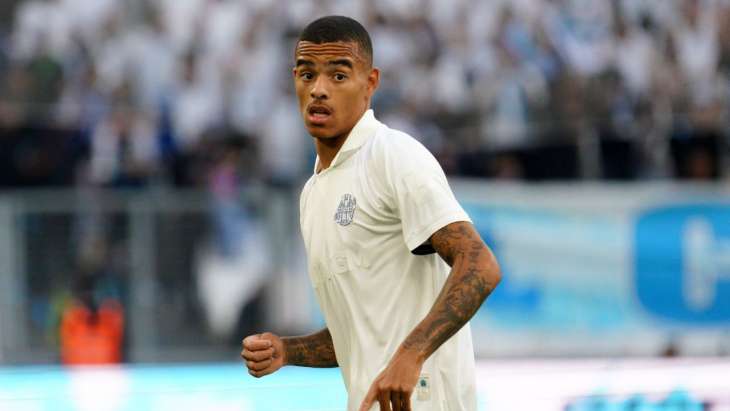 Mason Greenwood, habillé du maillot immaculé de l'OM face à Nice