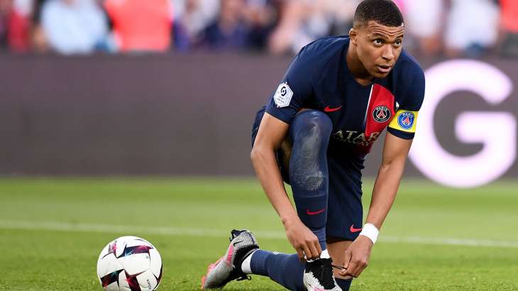 mbappe psg 2023 sol
