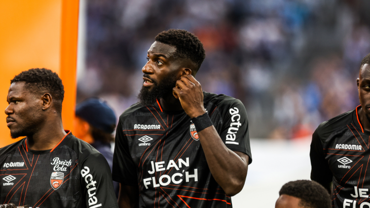 mercato-lorient-8-joueurs-ecartes-du-groupe
