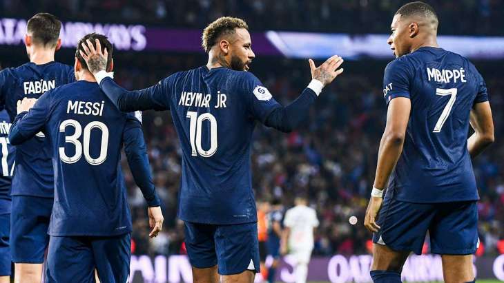 Messi, Neymar et Mbappé au PSG de dos