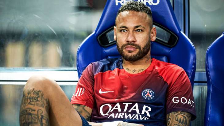 neymar psg banc flou