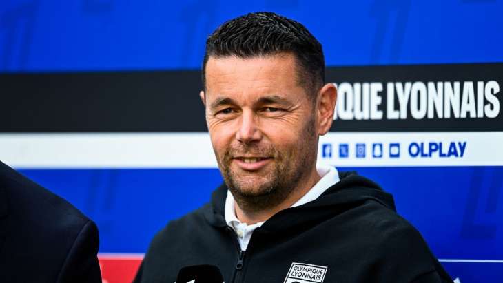 Pierre Sage avec l'OL