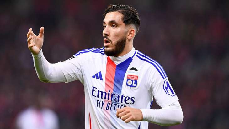 Rayan Cherki en action avec l'Olympique Lyonnais