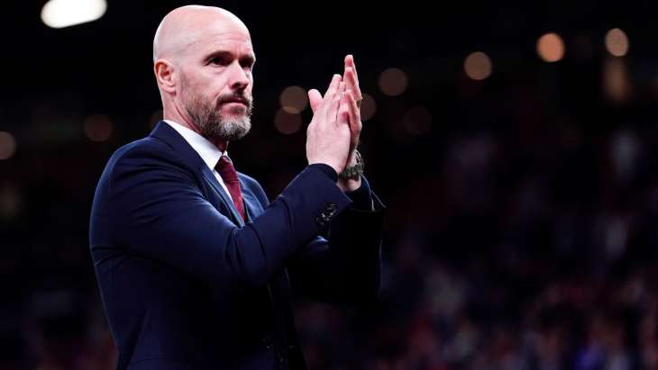 ten-hag-arrivée-zirkzee