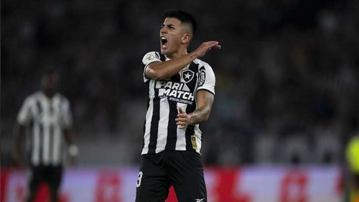 Thiago Almada, probable futur joueur de l'OL, ici sous les couleurs de Botafogo.